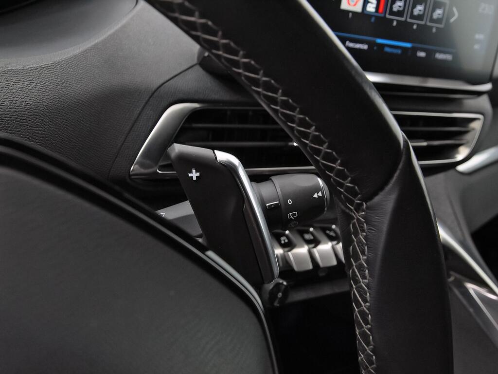 Peugeot 3008 1.2 PureTech 96KW S&S Allure Pack EAT8 18