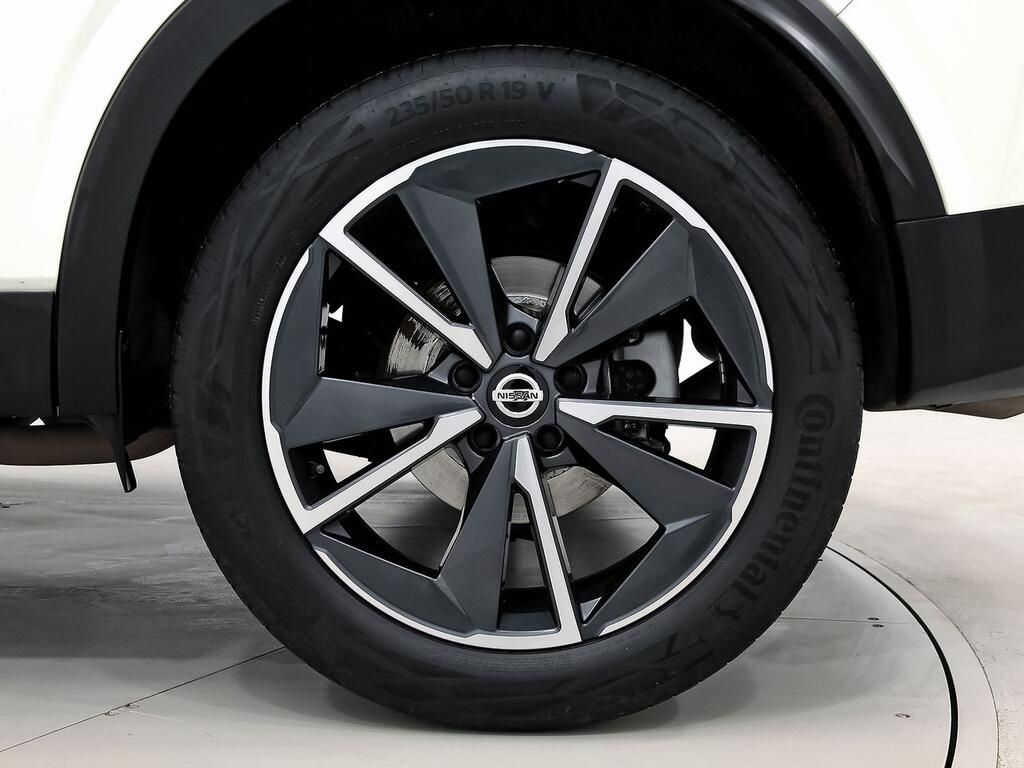 Nissan Qashqai DIG-T 103kW (140CV) mHEV 4x2 Tekna 10