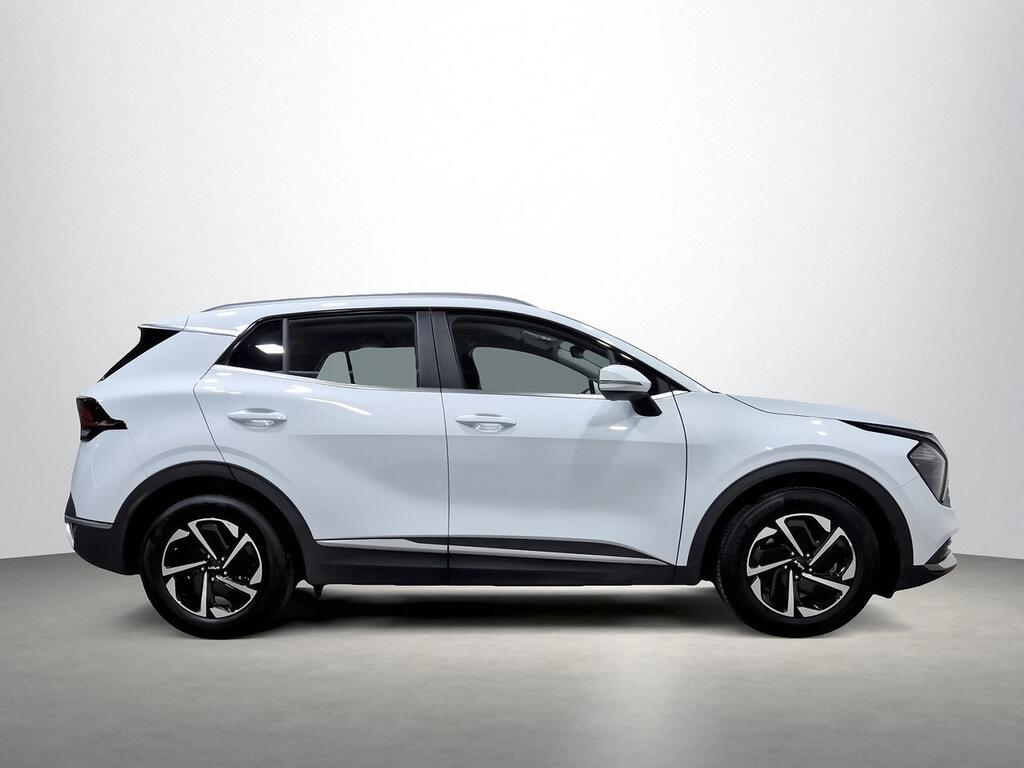 Kia Sportage 1.6 T-GDi MHEV 118kW (160CV) Drive 17″ 3