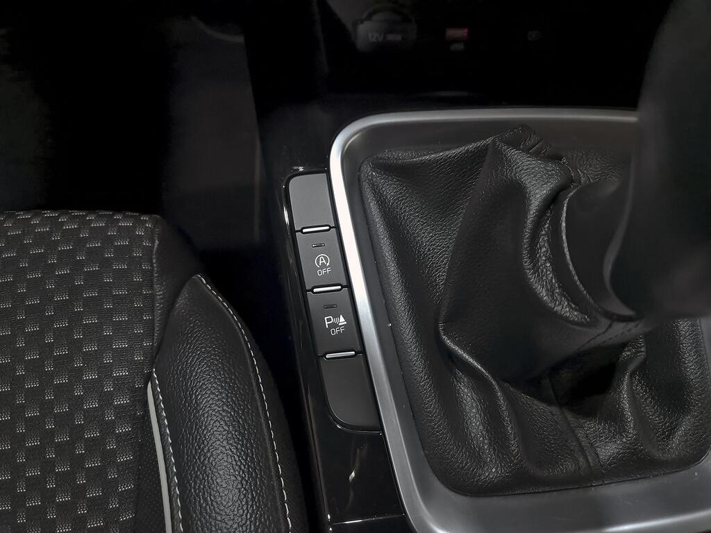 Kia XCeed 1.0 T-GDi Tech 88kW (120CV) 26