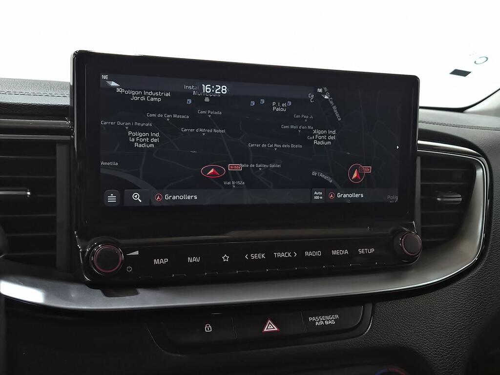 Kia XCeed 1.0 T-GDi Tech 88kW (120CV) 21