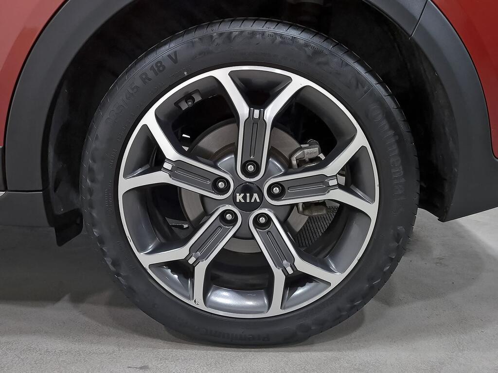 Kia XCeed 1.0 T-GDi Tech 88kW (120CV) 10
