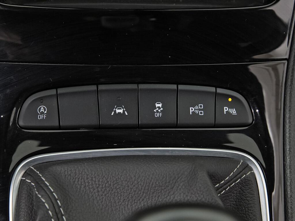Opel Astra 1.2T SHL 81kW (110CV) GS Line 29