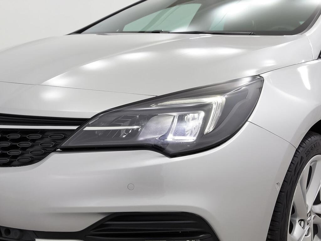 Opel Astra 1.2T SHL 81kW (110CV) GS Line 32