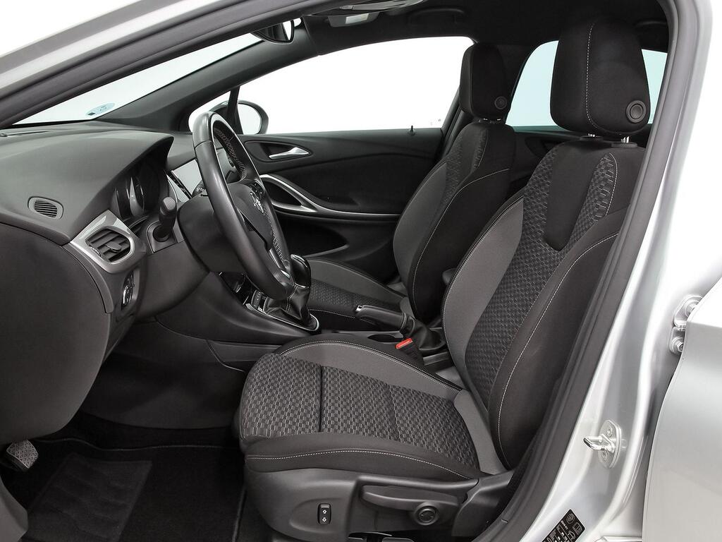 Opel Astra 1.2T SHL 81kW (110CV) GS Line 8