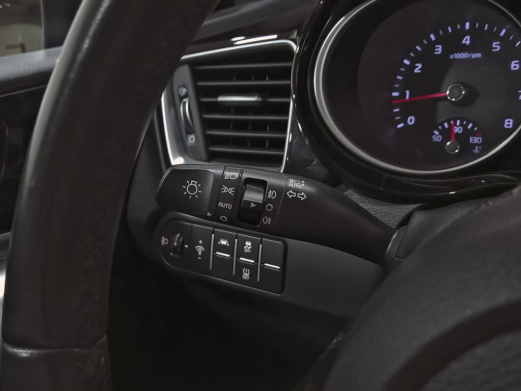 Kia XCeed 1.5 MHEV iMT Tech 118kW (160CV) 14