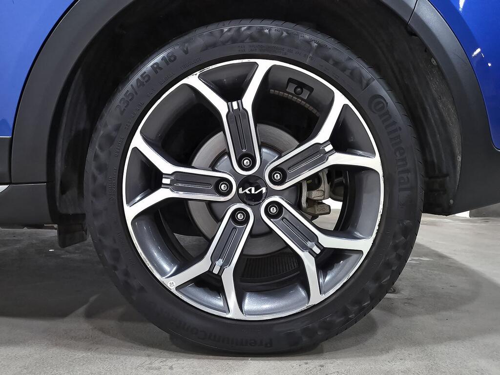 Kia XCeed 1.5 MHEV iMT Tech 118kW (160CV) 10