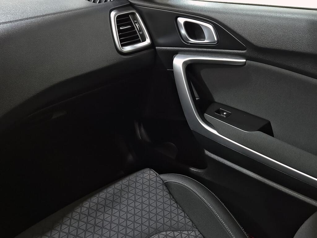 Kia XCeed 1.0 T-GDi Drive 88kW (120CV) 30