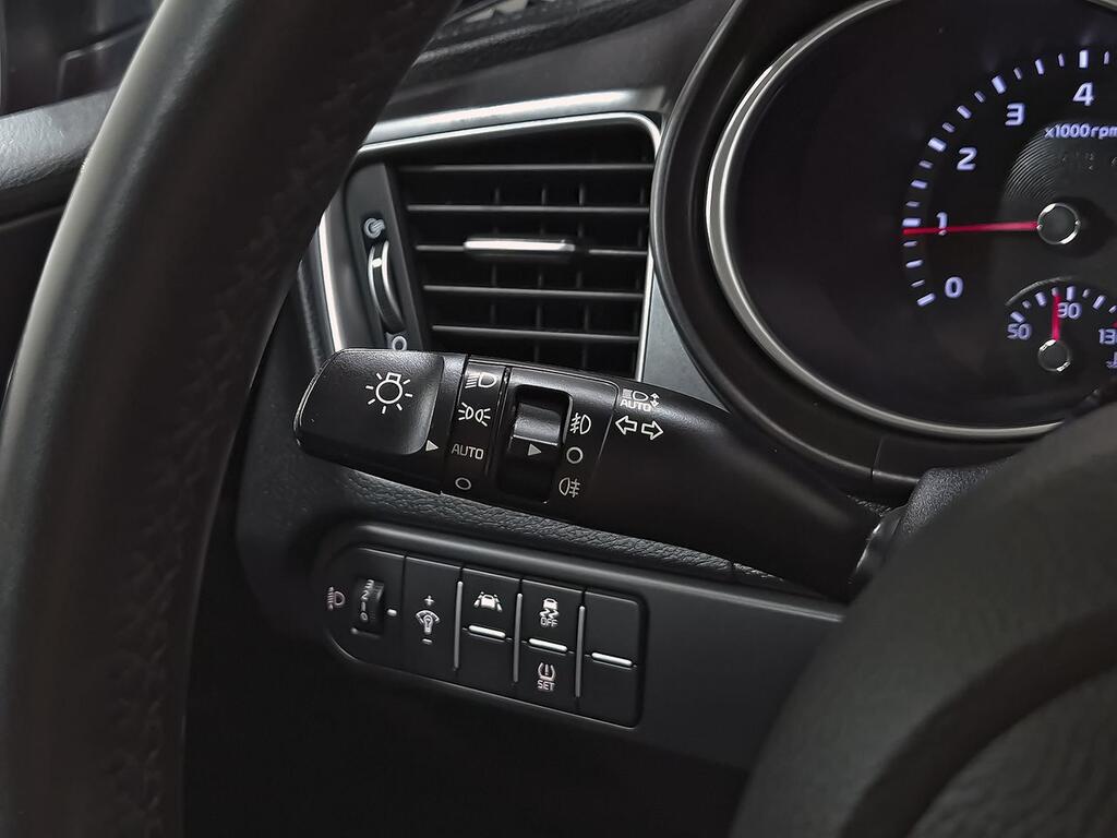 Kia XCeed 1.0 T-GDi Drive 88kW (120CV) 14