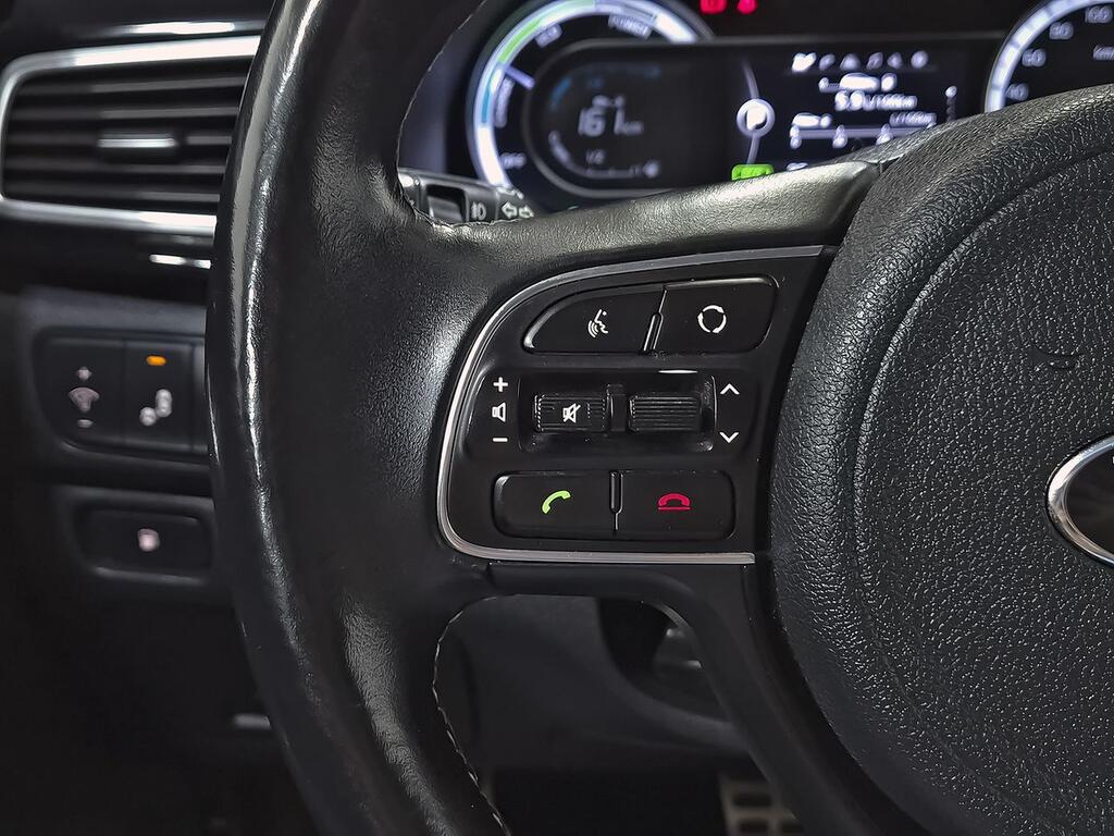 Kia Niro 1.6 GDi Híbrido 104kW (141CV) Emotion 17