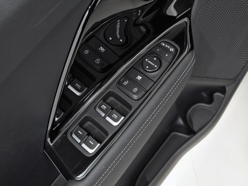 Kia Niro 1.6 GDi HEV 104kW (141CV) Drive 13