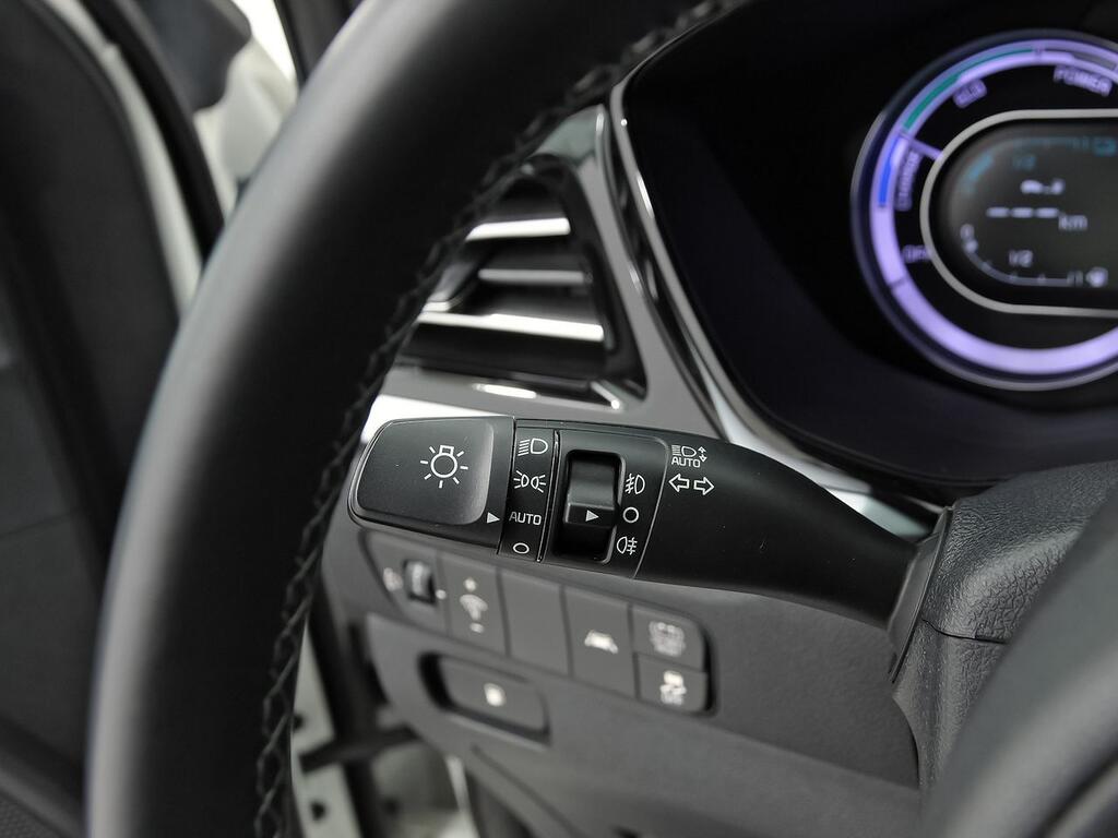 Kia Niro 1.6 GDi HEV 104kW (141CV) Drive 16