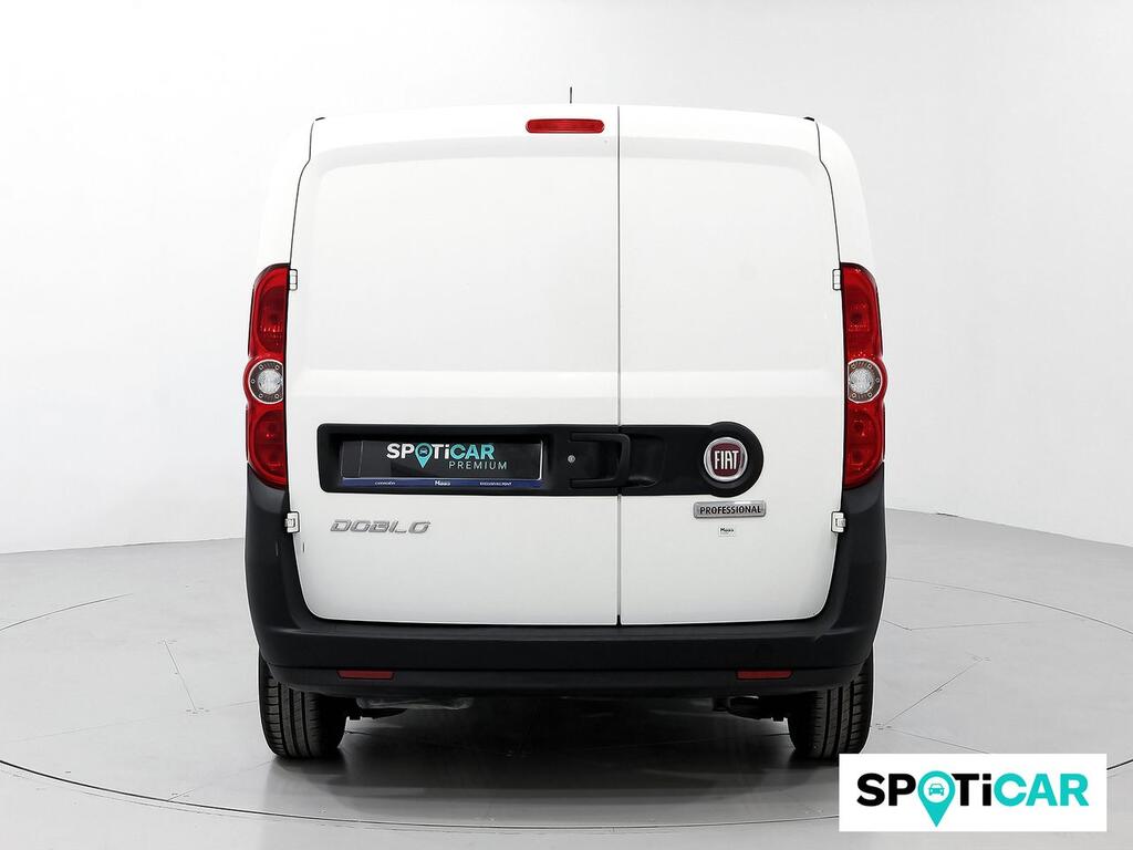 Fiat Doblò 1.3 MULTIJET 95 SX 4P 23