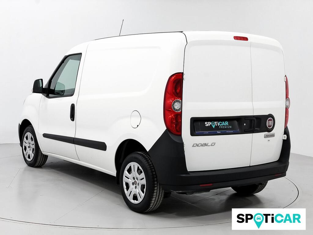 Fiat Doblò 1.3 MULTIJET 95 SX 4P 22