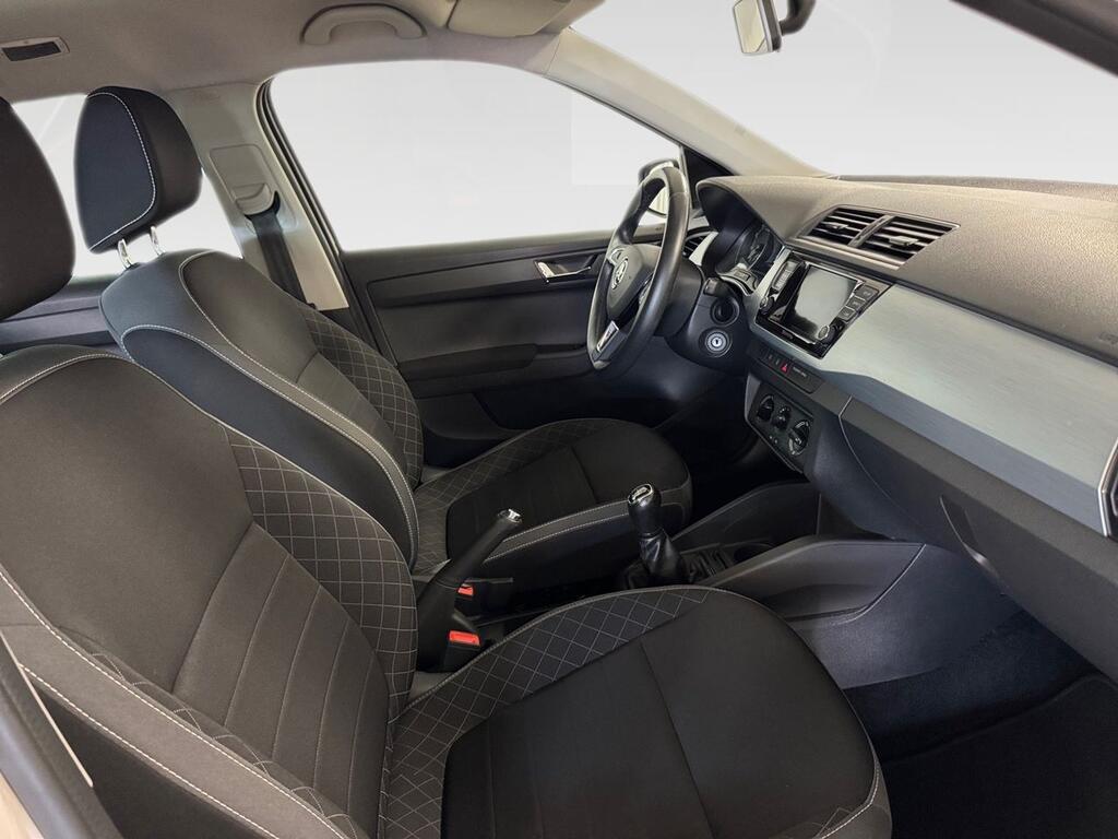 Skoda Fabia 1.0 MPI 44KW (60cv) Urban 5