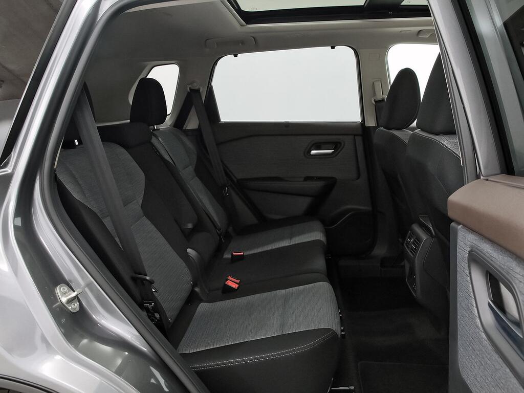 Nissan X-Trail 5pl 1.5T VC 120kW MHEV 4x2 N-Connecta 8