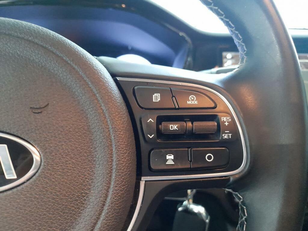 Kia Niro 1.6 GDi HEV 104kW (141CV) Drive 16