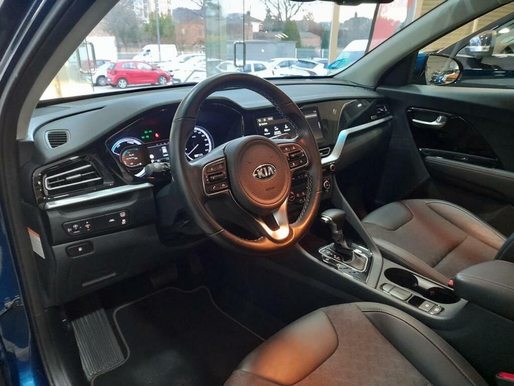 Kia Niro 1.6 GDi HEV 104kW (141CV) Drive 23