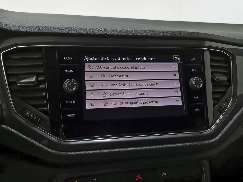 Volkswagen T-Roc Sport 1.5 TSI 110kW (150CV) 24