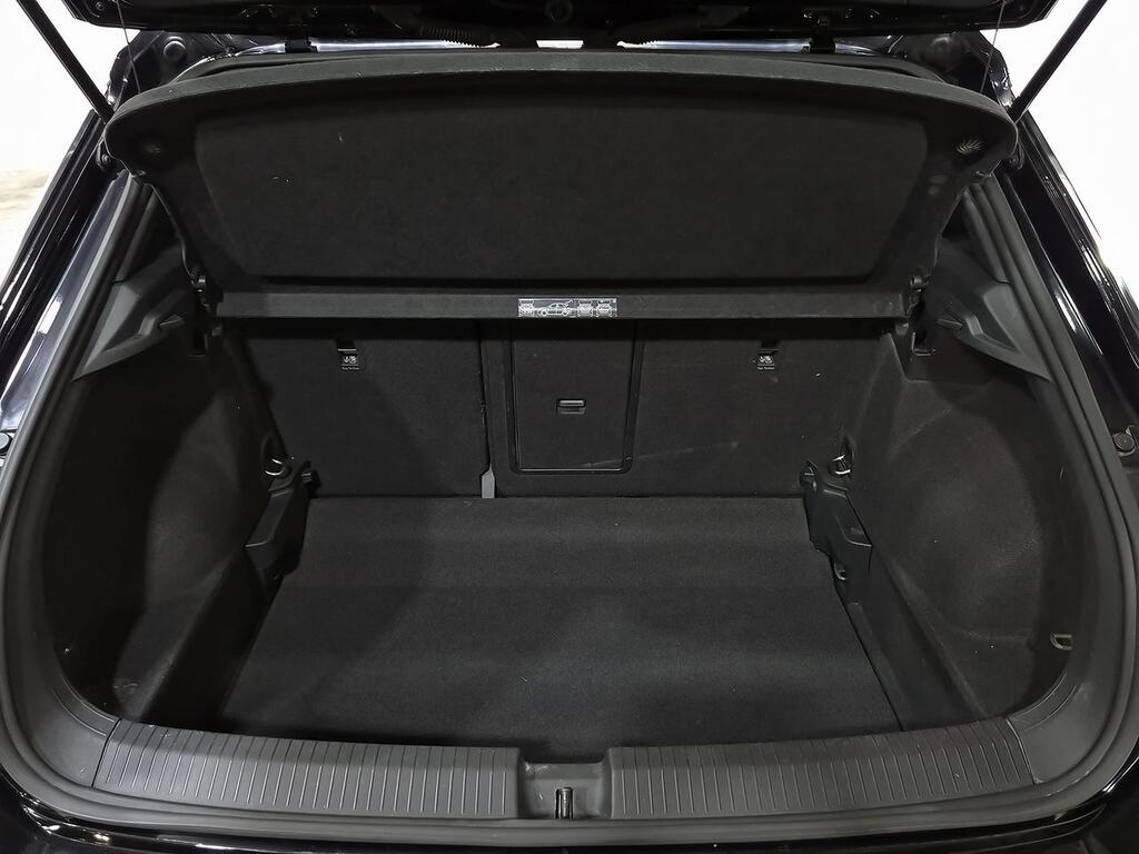 Volkswagen T-Roc Sport 1.5 TSI 110kW (150CV) 9