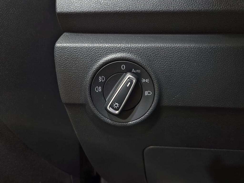 Volkswagen T-Roc Sport 1.5 TSI 110kW (150CV) 13