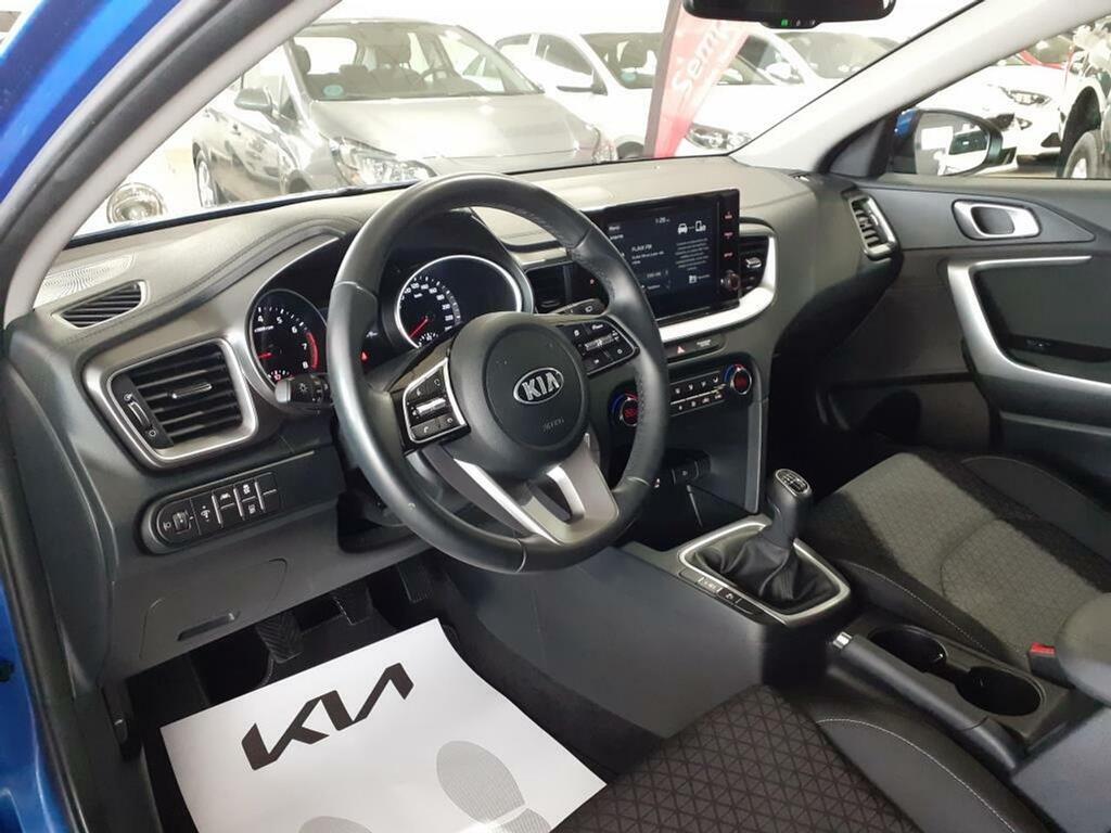 Kia Ceed 1.0 T-GDi 88kW (120CV) Drive 22