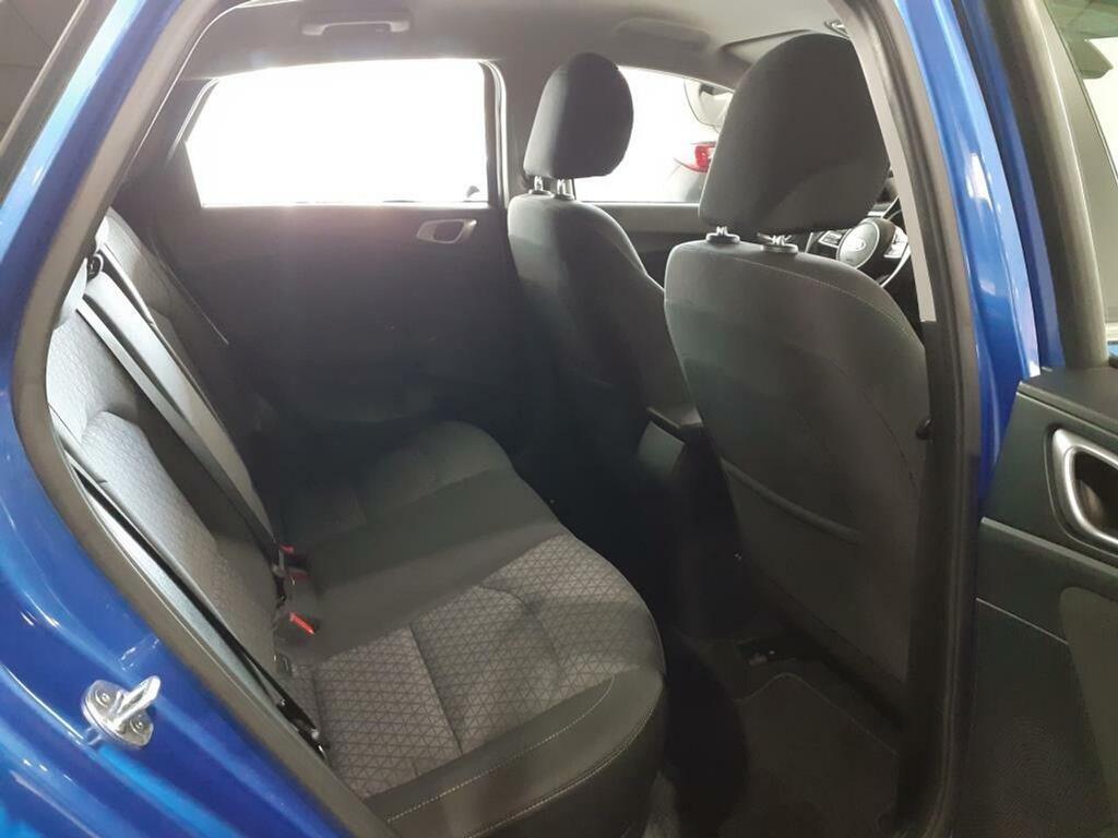 Kia Ceed 1.0 T-GDi 88kW (120CV) Drive 11