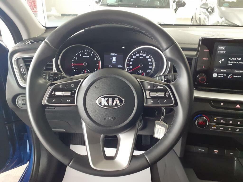Kia Ceed 1.0 T-GDi 88kW (120CV) Drive 14