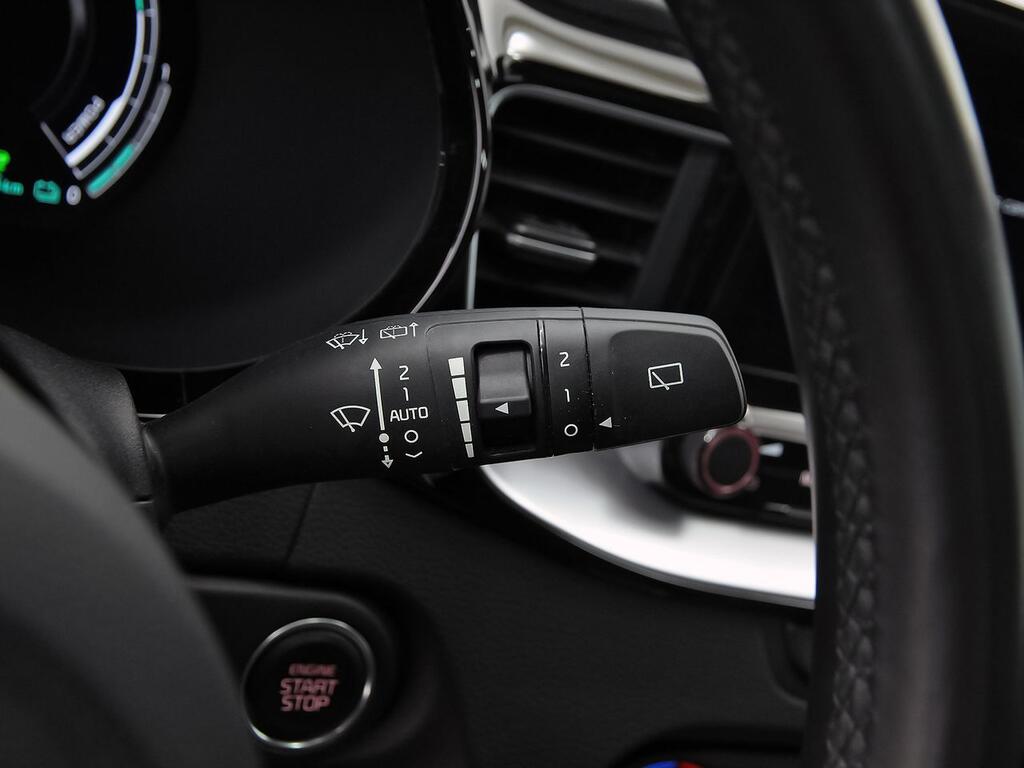 Kia XCeed 1.6 GDi PHEV 104kW (141CV) eTech 17