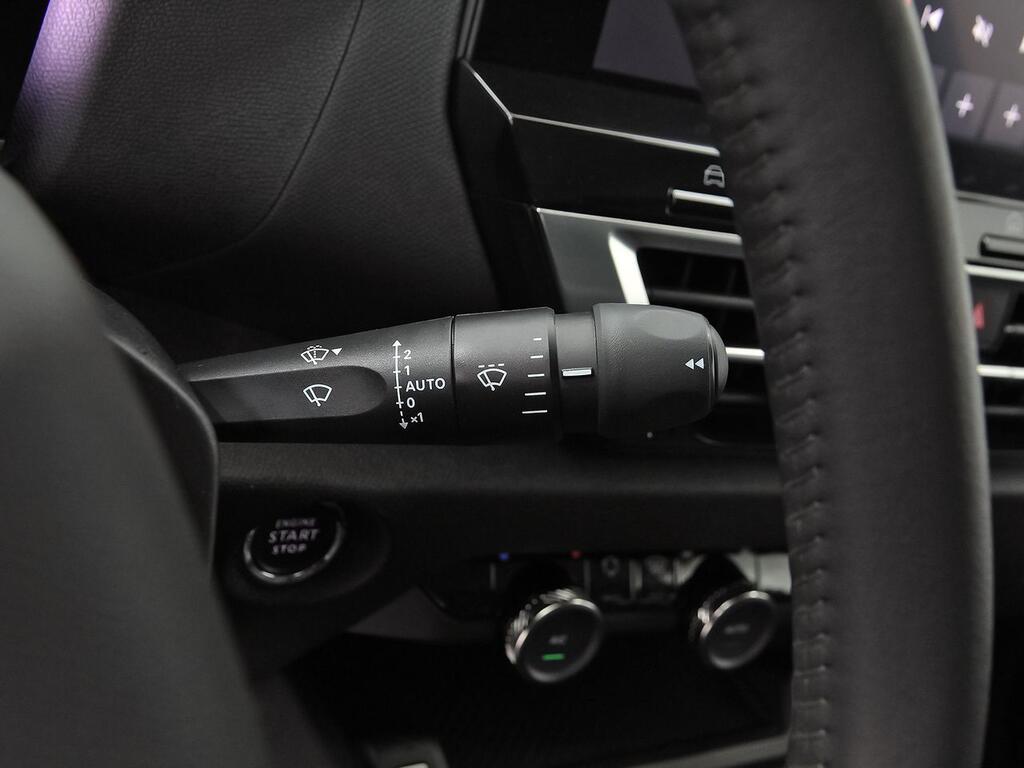 Citroën C4 Hybrid 136 e-DCS6 Plus 16