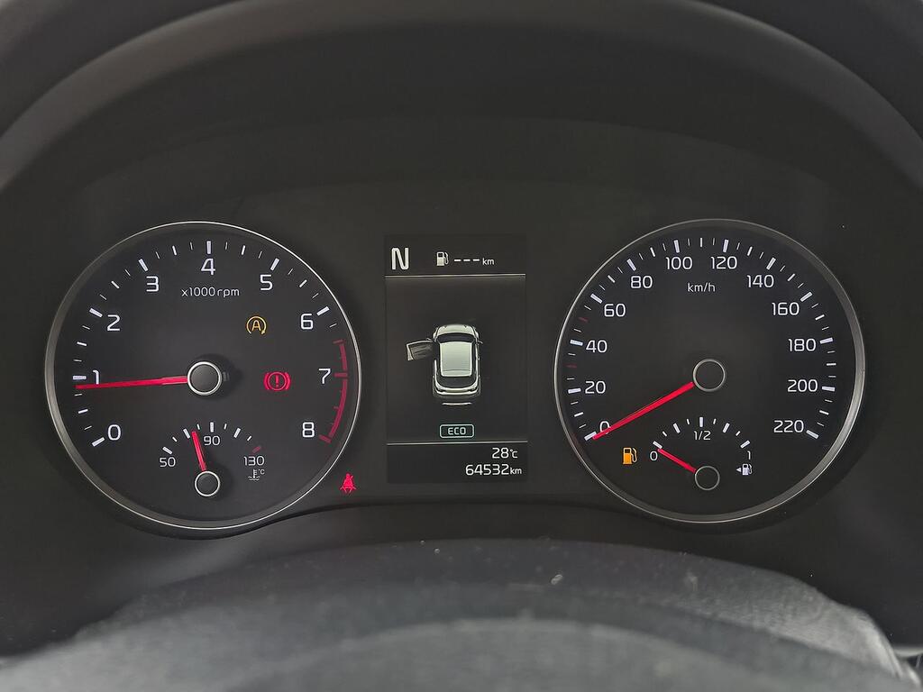Kia Stonic 1.0 T-GDi 74kW (100CV) MHEV iMT Concept 13