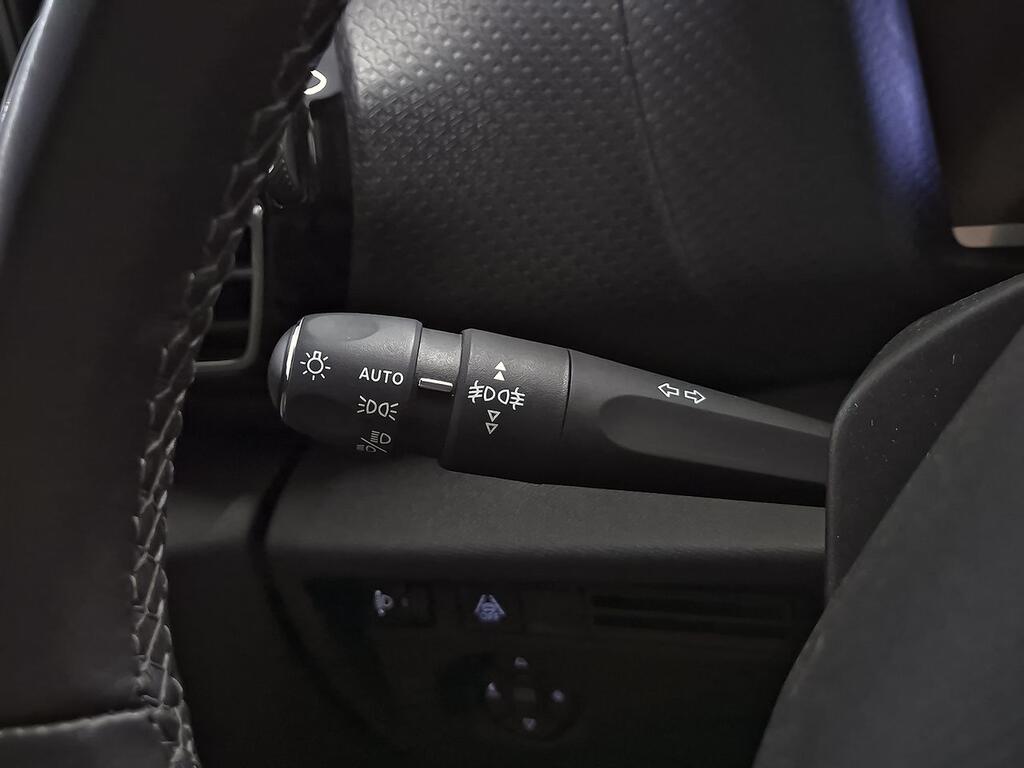 Citroën C4 PureTech 130 S&S 6v Shine 15