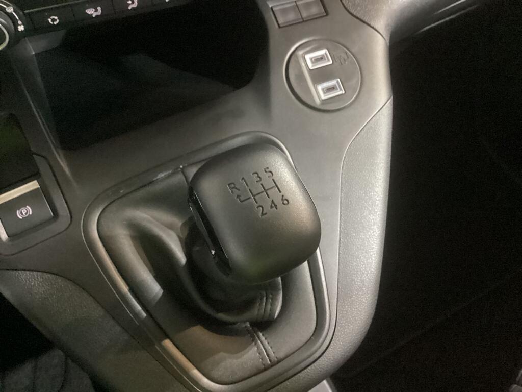 Citroën Berlingo 1.5 BLUEHDI 100 TALLA M PLUS 4P (KMO) 17
