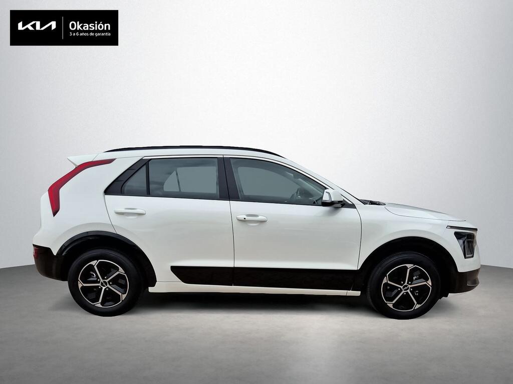 Kia Niro 1.6 GDi HEV 104kW (141CV) Drive 3