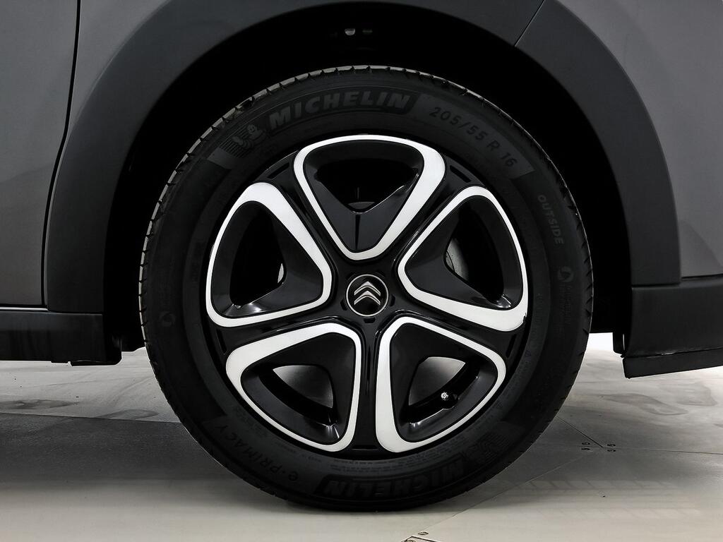 Citroën C3 PureTech 60KW (83CV) Plus 11