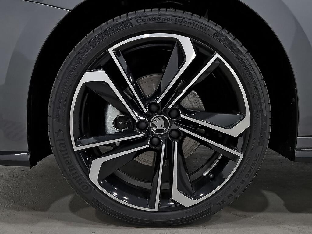 Skoda Fabia 1.5 TSI 110KW (150CV) DSG Monte Carlo 8