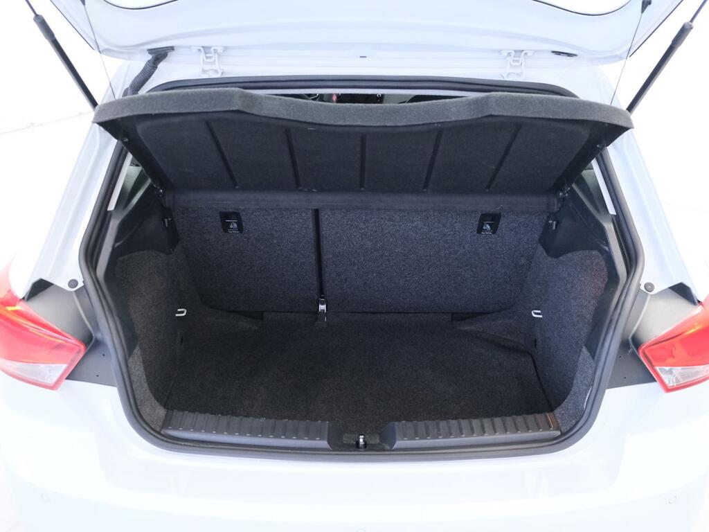 Seat Ibiza 1.0 MPI 59kW (80CV) Style 8