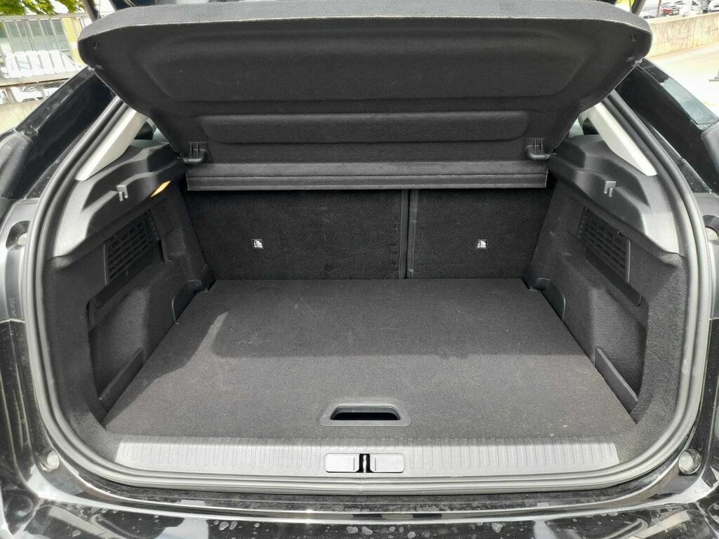 Citroën C4 PureTech 130 S&S EAT8 Plus 6