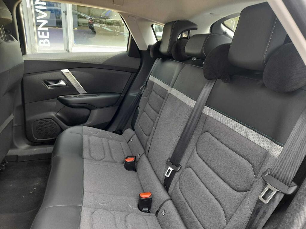 Citroën C4 PureTech 130 S&S EAT8 Plus 12