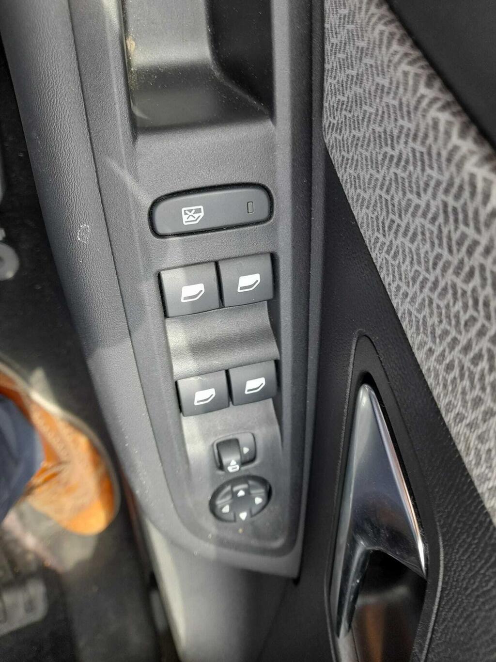 Citroën C4 PureTech 130 S&S EAT8 Plus 20
