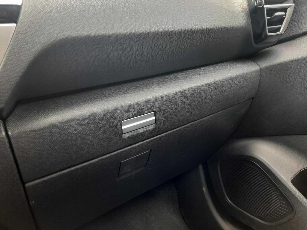 Citroën C4 PureTech 130 S&S EAT8 Plus 27