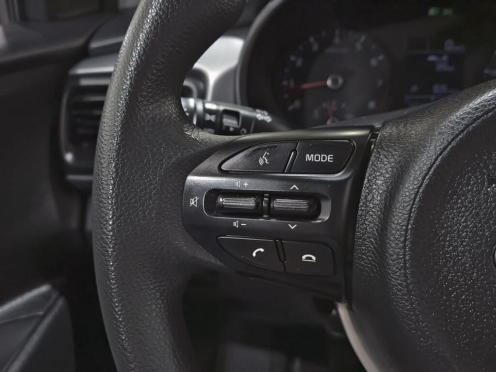 Kia Rio 1.2 DPi 62kW (84CV) Concept 16