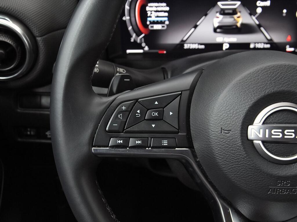 Nissan Juke DIG-T 84 kW (114 CV) DCT 7V N-Connecta 17