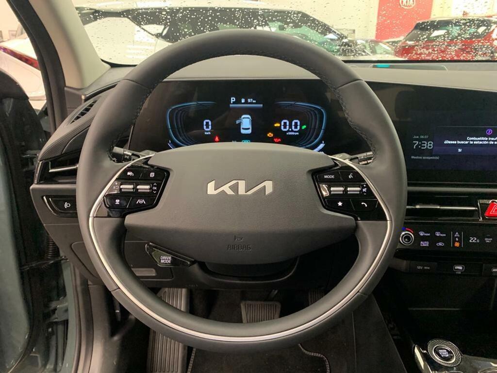 Kia Niro 1.6 GDi HEV 104kW (141CV) Drive 14