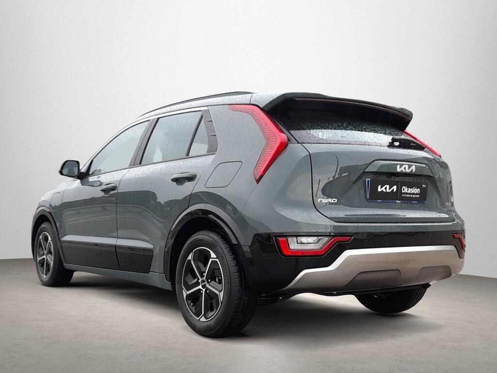 Kia Niro 1.6 GDi HEV 104kW (141CV) Drive 2
