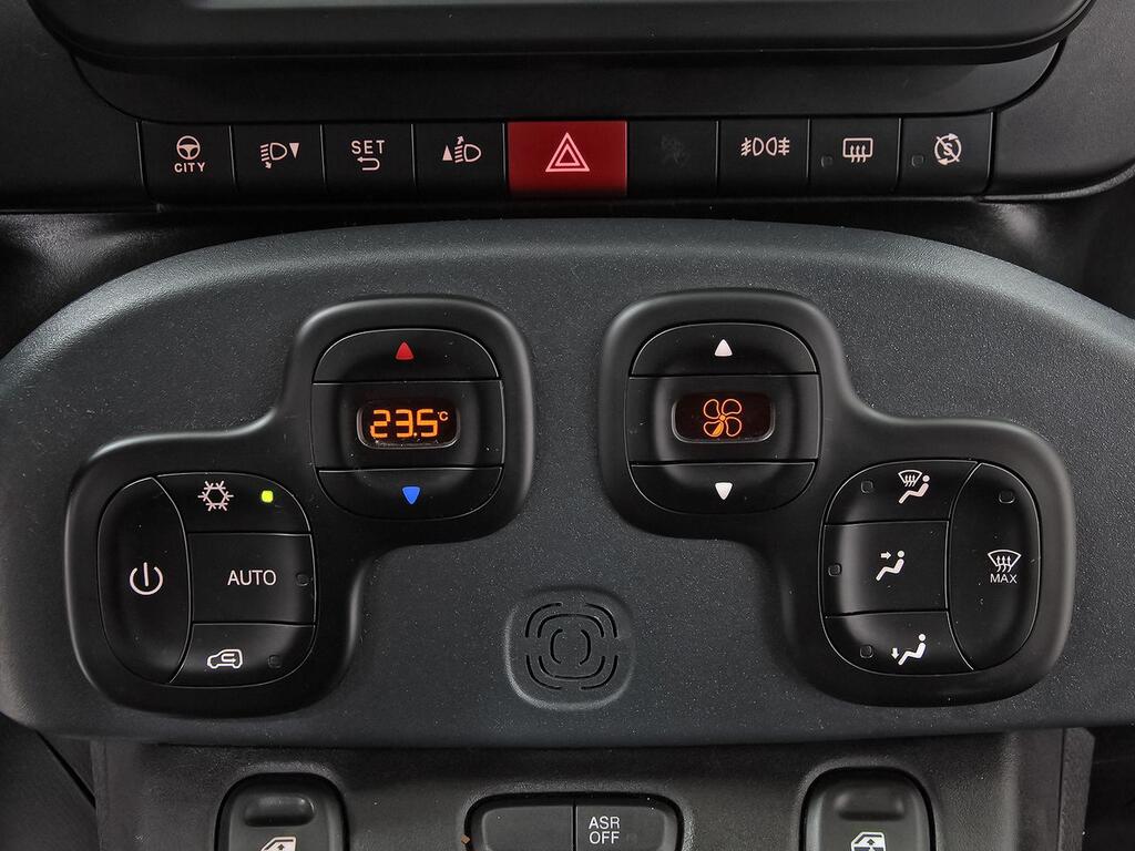 Fiat Panda City Cross 1.0 Gse 51kw (70CV) 26