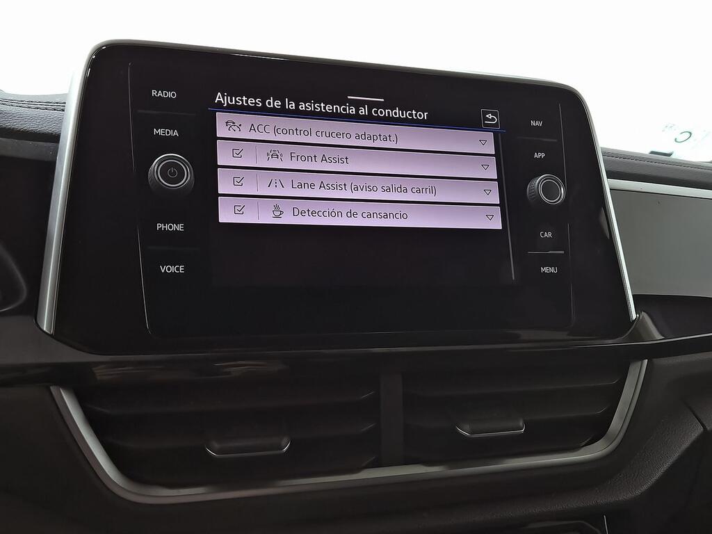Volkswagen T-Roc R-Line 2.0 TDI 110kW (150CV) DSG 24