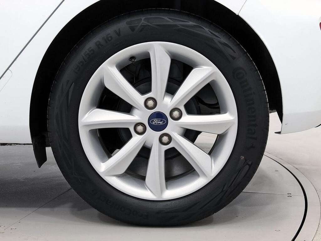 Ford Fiesta 1.1 IT-VCT 55kW (75CV) Trend 5p 22
