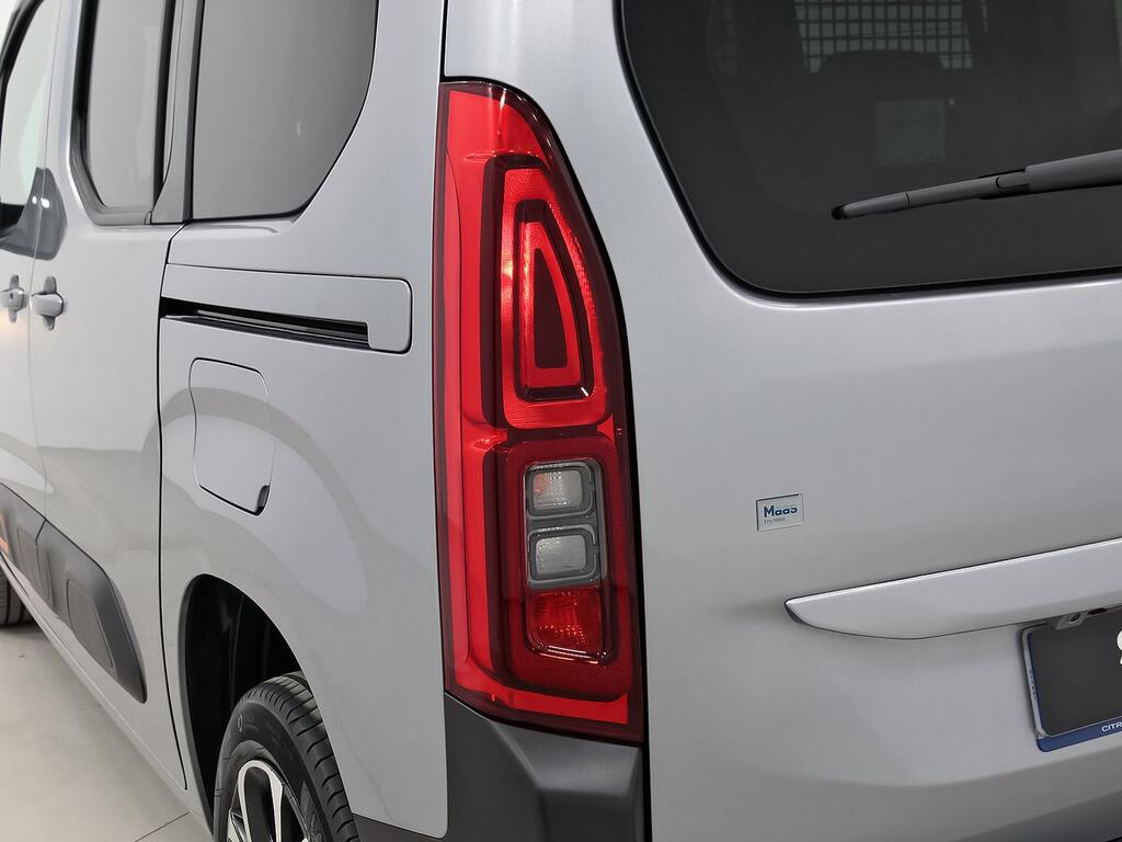 Citroën Berlingo 1.5 BLUEHDI 100 TALLA M SHINE BUSINESS 5P (N1) 31