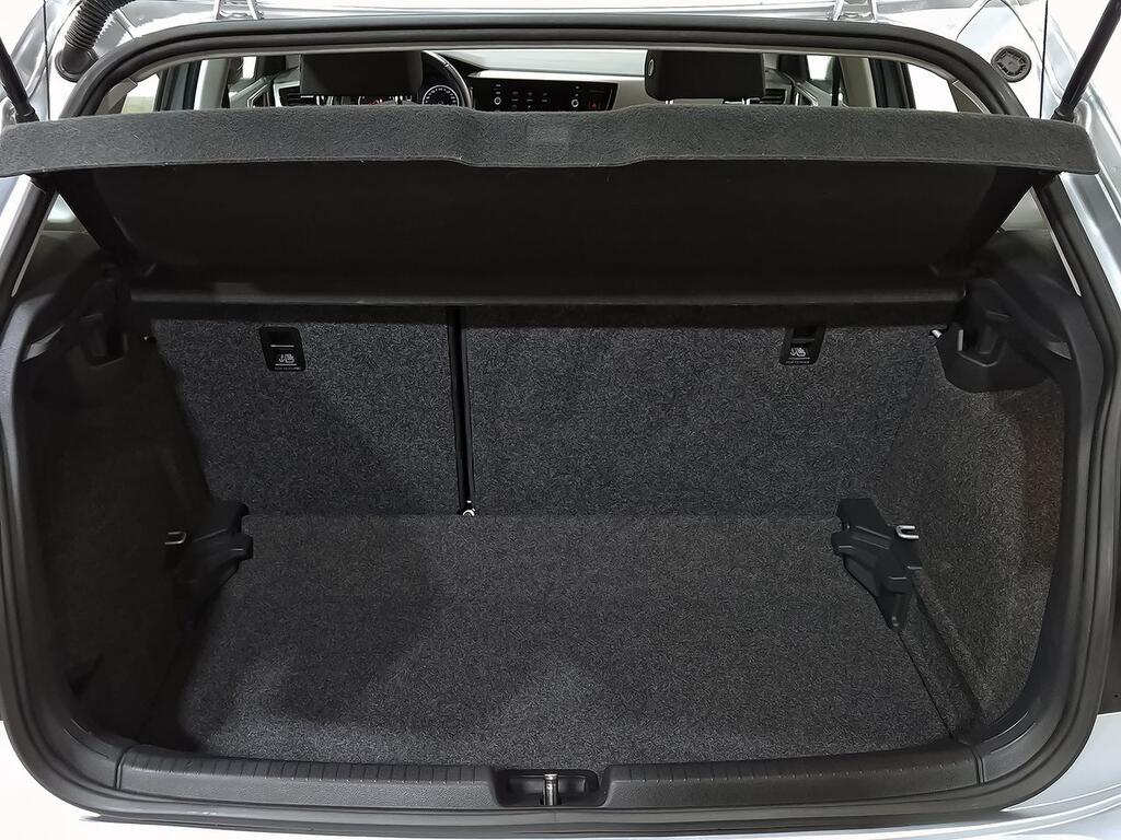 Volkswagen Polo Advance 1.0 TSI 70kW (95CV) 9
